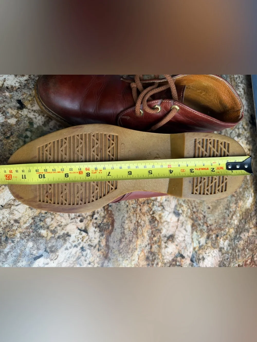 🇺🇸 1990’s WOLVERINE CHUKKA BOOTS - MADE IN USA - VINTAGE - AMAZING CONDITION